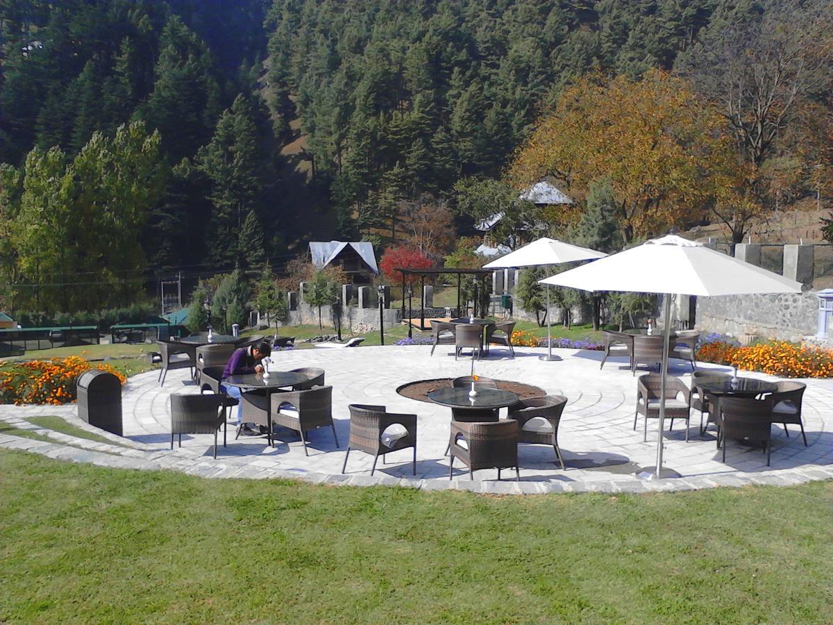 Kolahoi Green Resorts, Pahalgam Pahalgām Exterior photo